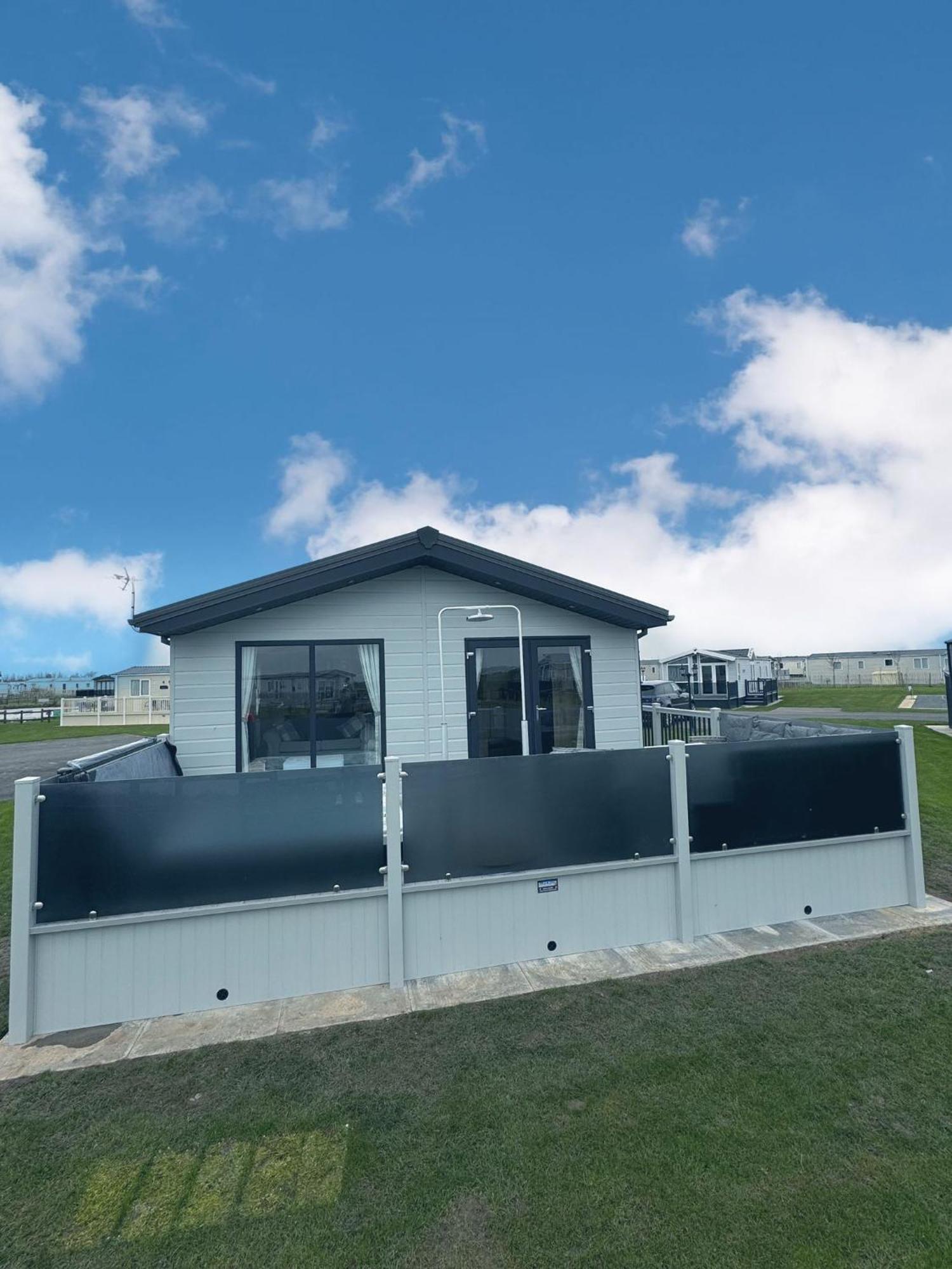 Golden Anchor - The Oakland Lodge - Coastal Caravan Breaks Chapel Saint Leonards Luaran gambar